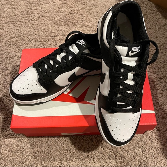 NIB Nike Dunk Low Retro "Black / White - Panda" - Picture 8 of 12